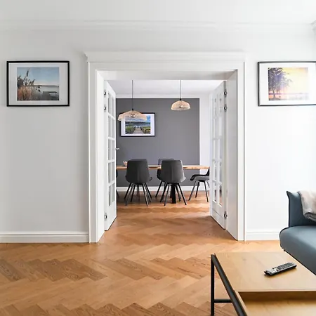 Laurent Apartament