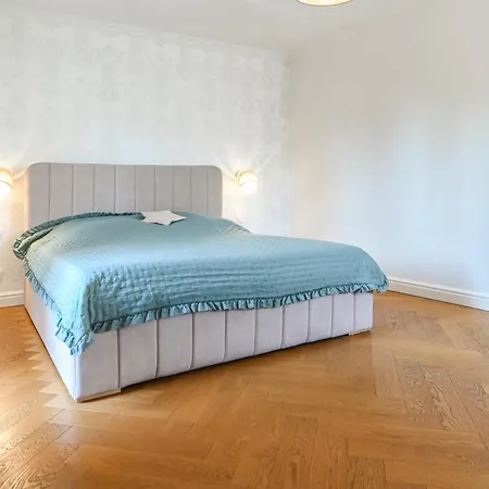 Apartament Laurent *